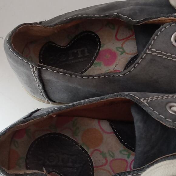 Born Womens Gray Leather Lace Up Low Top Round Toe Sneaker. Size 8 - Picture 3 of 8